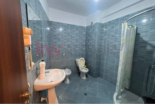 Tirane, shitet apartament 2+1 Kati 8, 124 m² 118.000 Euro (Rruga Sabri Preveza)