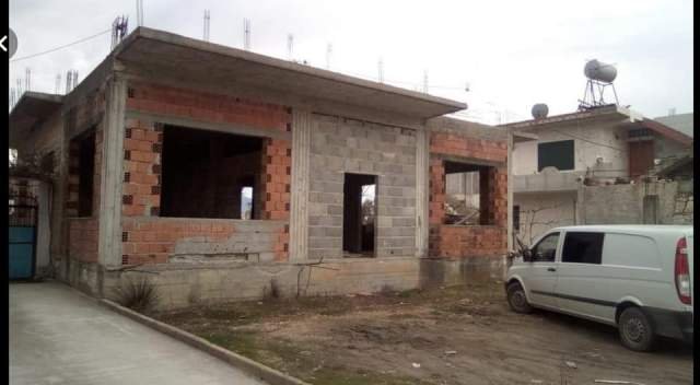 Vlore, shitet shtepi Kati -1, 200 m² 75.000 Euro