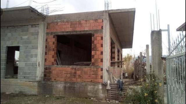Vlore, shitet shtepi Kati -1, 200 m² 75.000 Euro