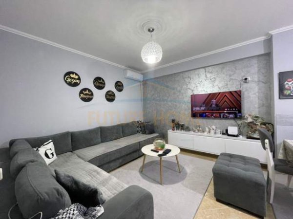 Tirane, shitet apartament 1+1 Kati 1, 71 m² 115.000 Euro (Jordan Misja)