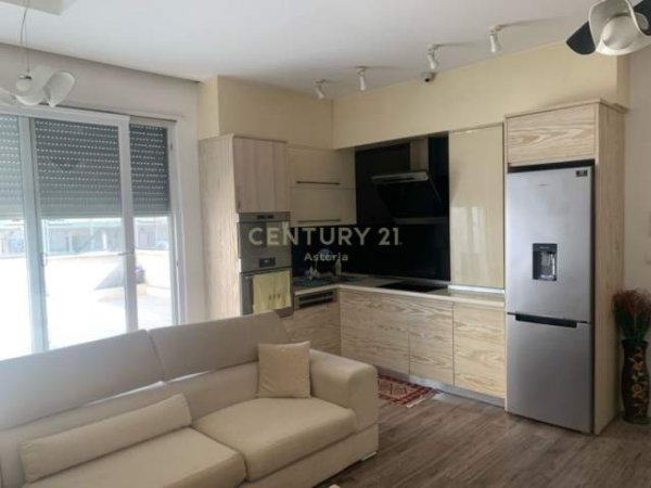 Tirane, jap me qera apartament 3+1+A+BLK Kati 8, 115 m² 450 Euro (Astir)