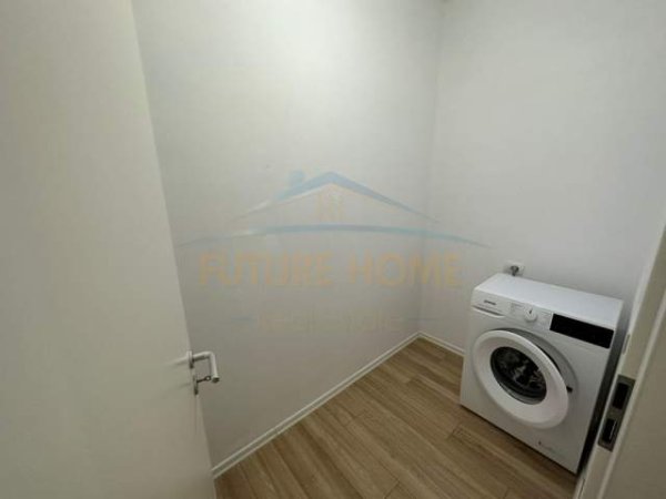 Tirane, jepet me qera apartament Kati 5, 90 m² 500 Euro (Rruga Jordan Misja)