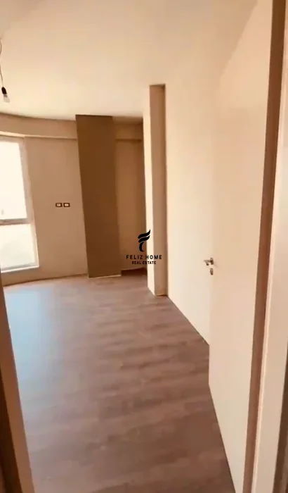 Tirane, shitet apartament 3+1 Kati 4, 135 m² 330.000 € (KOMUNA E PARISIT)