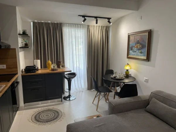 Tirane, shitet 1+1 Kati 5, 65 m² 105.000 € 