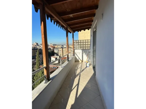 Tirane, jepet me qera apartament Kati 5, 125 m² 500 € 