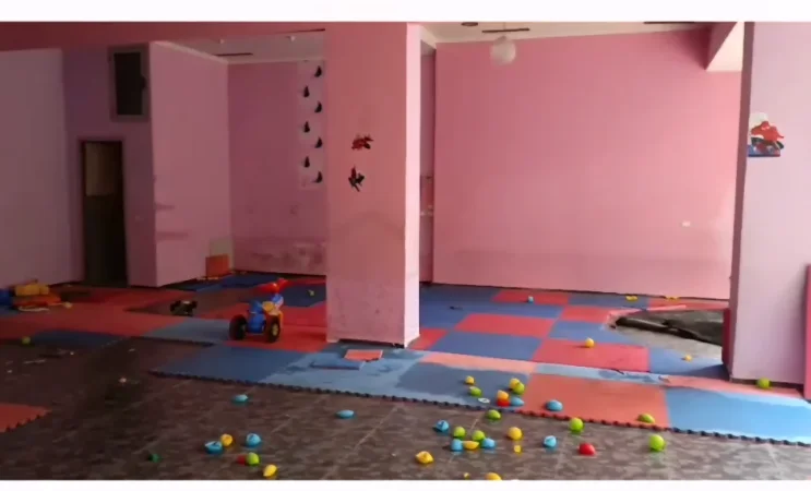 Tirane, jap me qera ambjent biznesi Kati 0, 143 m² 55,000 LEK /muaj