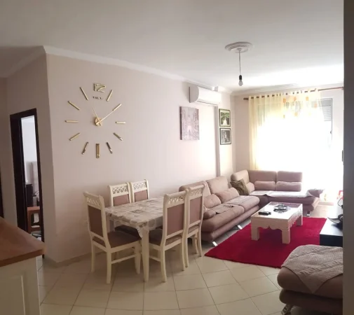 Tirane, jepet me qera apartament 2+1 Kati 4, 90 m² 450 € (Misto Mame)