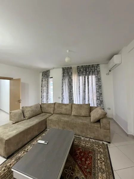 Tirane, jepet me qera apartament 2+1 Kati 3, 117 m² 450 € (Astir)