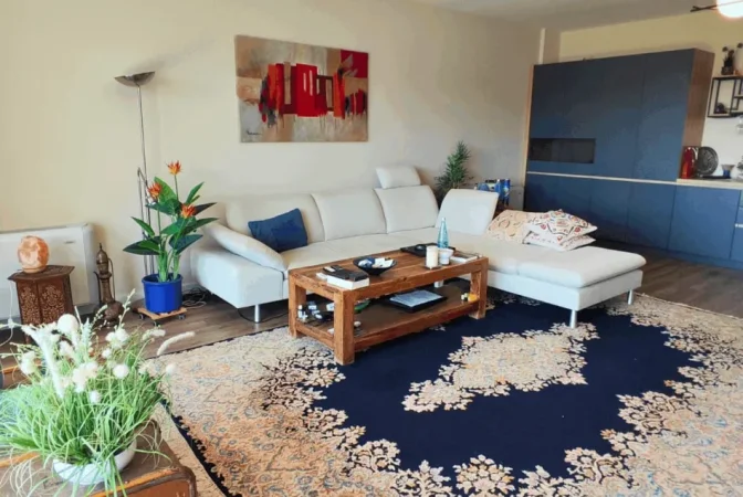 Tirane, shitet Vile 3 Katshe , 550 m² 596.000 € (Frake)