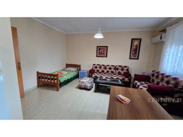 Tirane, shitet apartament Kati 4, 95.000 € 