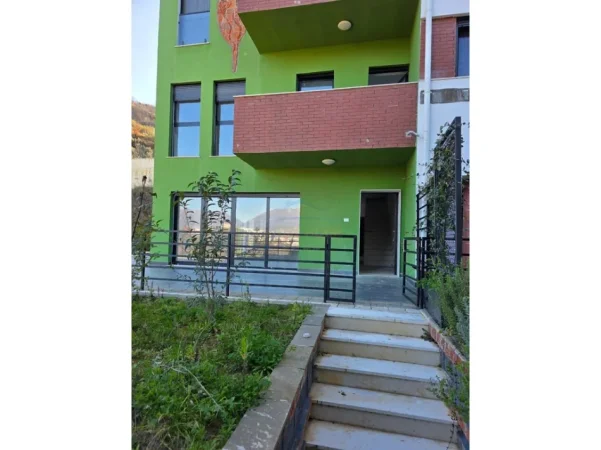 Tirane, shitet apartament duplex Dublex , 260,57 m² 480.000 € (Kodra e Diellit)