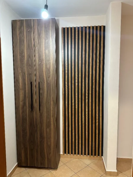 Vlore, jepet me qera apartament 1+1 Kati 7, 78 m² 400 € (Rruga e Cipajev La Boheme)