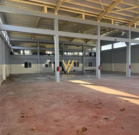 Fushe Kruje, jepet me qera magazine Kati 0, 3.200 m² 3.200 € (FUSHE KRUJE)