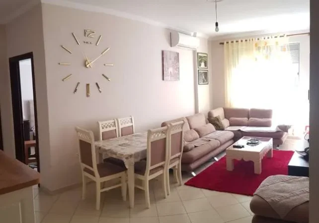 Tirane, jepet me qera apartament 2+1+Aneks+Ballkon Kati 3, 97 m² 470 € (Rruga Besim Alla)