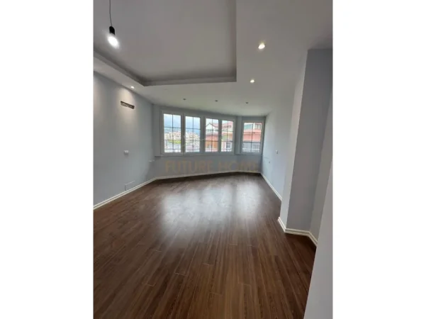 Tirane, shes apartament 1+1 Kati 4, 60 m² 87.000 € 