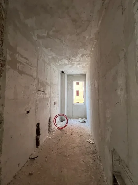 Tirane, shitet apartament 2+1+Ballkon Kati 1, 107 m² (Ringside Paskuqan)