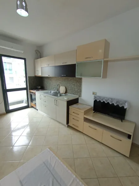 Durres, shitet apartament 1+1+Ballkon Kati 6, 64 m² 55.000 € (Golem)
