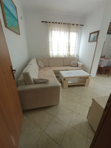 Durres, shitet apartament 1+1+Ballkon Kati 6, 64 m² 55.000 € (Golem)