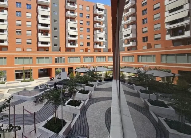 Tirane, jepet me qera apartament 1+1 , 70 m² 900 € 