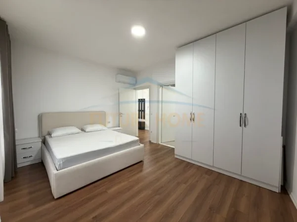 Tirane, jepet me qera apartament 2+1+Ballkon Kati 6, 112 m² 900 € (Jordan Misja)