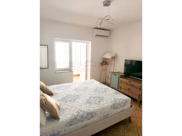 Tirane, jepet me qera apartament 2+1 Kati 4, 82 m² 760 € (MYSLYM SHYRI)