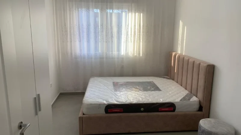 Tirane, jepet me qera apartament 1+1+Ballkon Kati 7, 80 m² 448 € (Astir (Kompleks i ri))