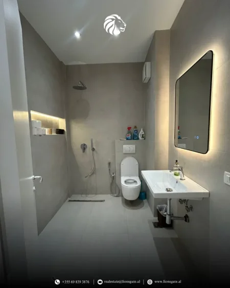 Tirane, jap me qera apartament 1+1 , 135 m² 1.350 € 