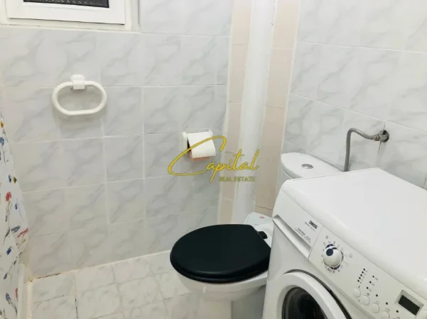 Tirane, jepet me qera apartament 1+1 Kati 2, 58 m² 550 € (VASIL SHANTO)