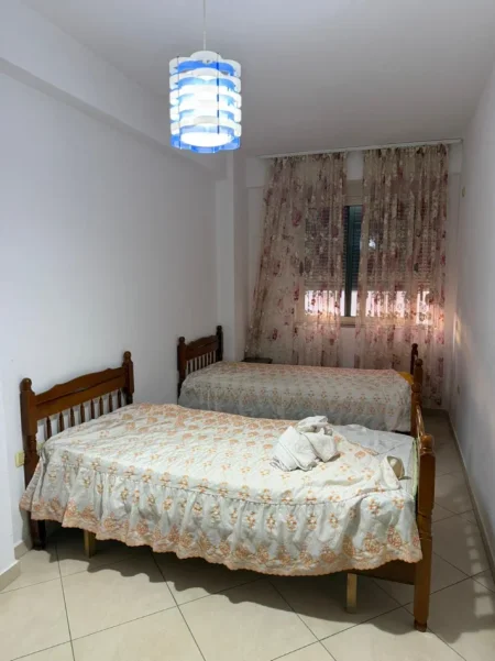 Tirane, jepet me qera apartament 2+1 Kati 3, 90 m² 400 € (Rruga Sokrat Miho)