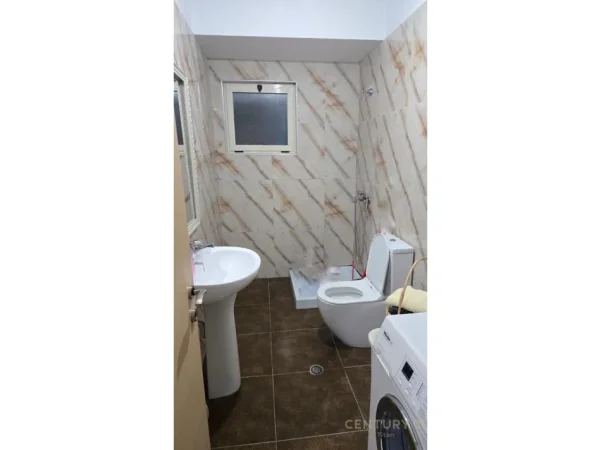 Tirane, shitet apartament 2+1 Kati 8, 87 m² 135.000 € 