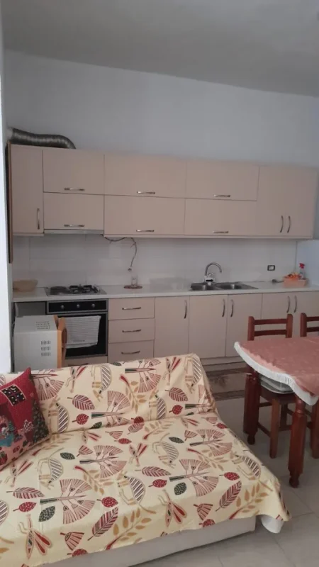 Tirane, jepet me qera apartament 1+1 60 m² 350 € (Kodra E Diellit)