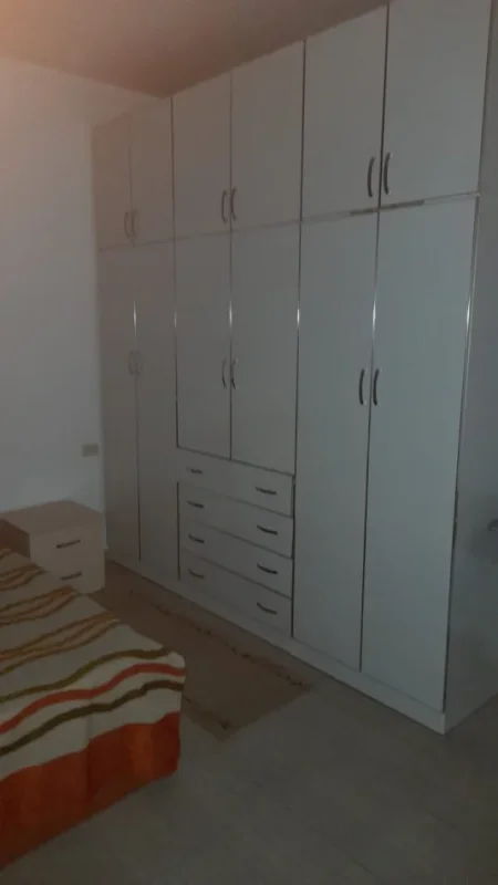 Tirane, jepet me qera apartament 1+1 60 m² 350 € (Kodra E Diellit)