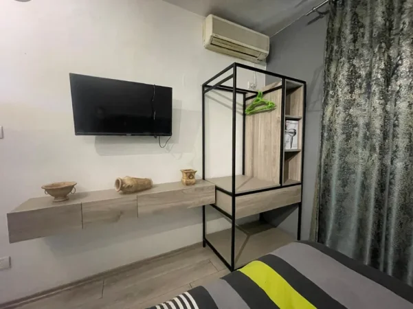 Tirane, jepet me qera garsonier Kati 0, 40 m² 430 € (VASIL SHANTO)