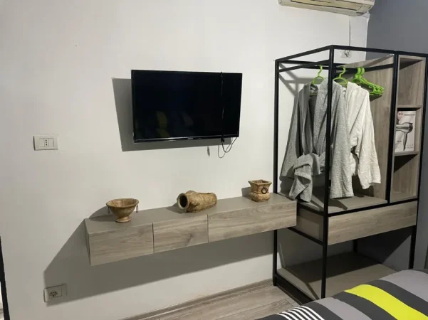 Tirane, jepet me qera garsonier Kati 0, 40 m² 430 € (VASIL SHANTO)