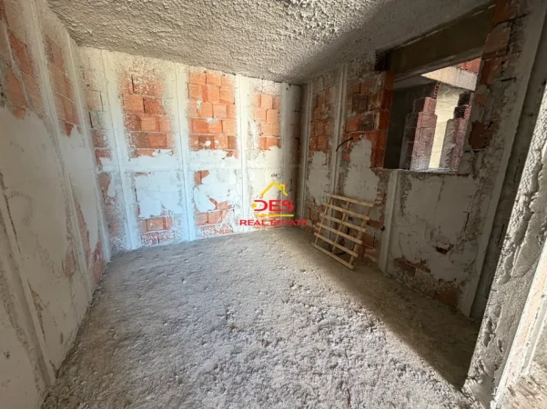 Vlore, shitet apartament 3+1+Ballkon Kati 2, 115 m² (Orikum)