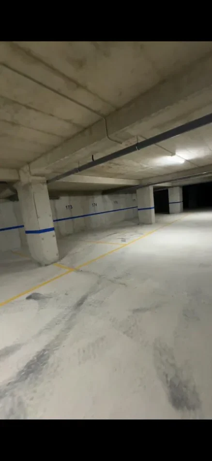 Tirane, jepet me qera apartament 1+1 Kati 5, 550 € (Astir)