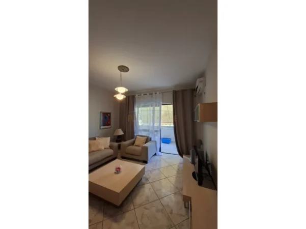 jap me qera apartament 1+1+Ballkon Kati 3, 78 m² 850 € (PRANE STADIUMIT AIR ALBANIA)