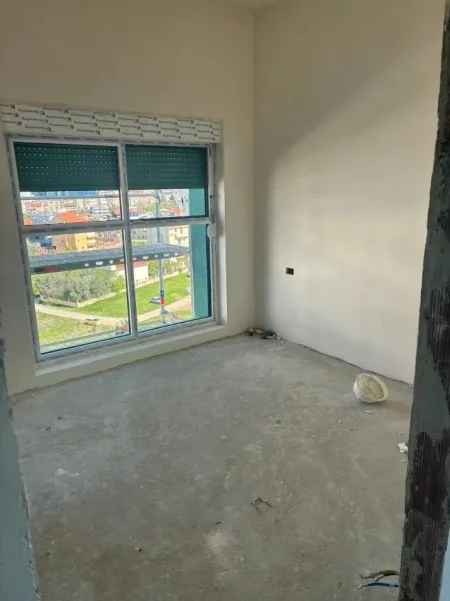 Tirane, shitet apartament 1+1 Kati 6, 99000 € (Rezidenca Kadiu)