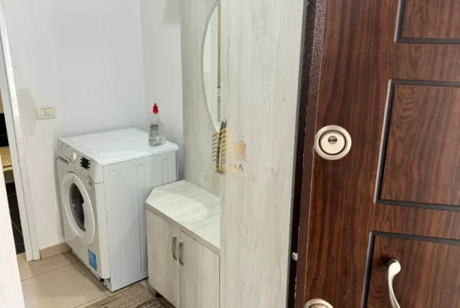 Tirane, jepet me qera apartament 1+1 Kati 2, 60 m² 450 € (5 Maji)