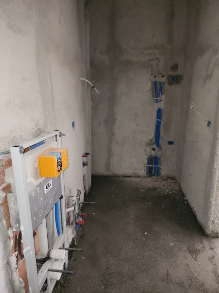 Tirane, shitet apartament 2+1+Aneks+Ballkon Kati 1, 100 m² 