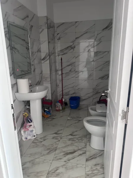 Tirane, jap me qera apartament 2+1+Aneks+Ballkon Kati 6, 89 m² 760 € (Rruga panorama)