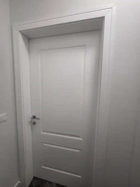 Tirane, jepet me qera apartament 1+1 Kati 4, 70 m² 550 € (ISH PARKU)