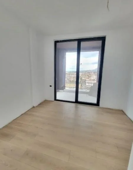 Tirane, shitet apartament 1+1 Kati 9, 75 m² 120.000 € (REZIDENCA 5D)