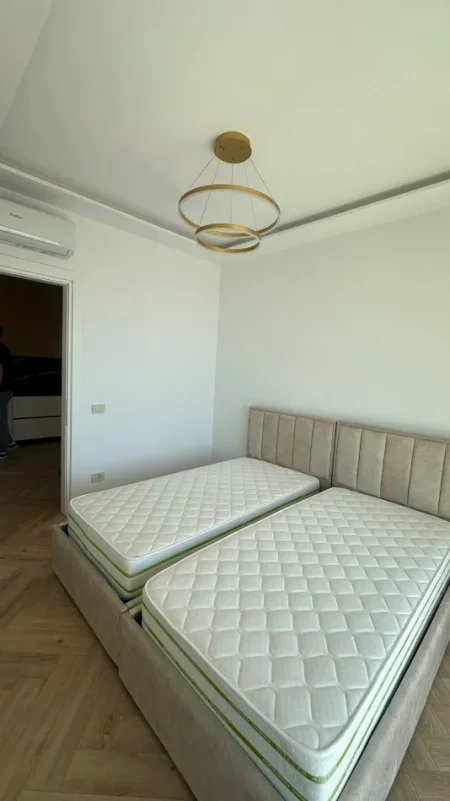 Tirane, jepet me qera apartament 2+1 Kati 11, 110 m² 1.300 € (Mine Peza)
