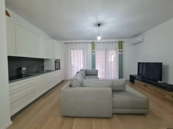 Tirane, jepet me qera apartament 1+1 Kati 3, 75 m² 750 € (Delijorgji)