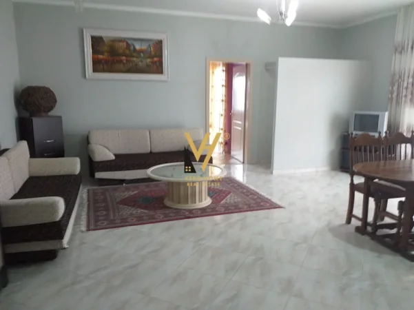 Tirane, jepet me qera apartament 1+1+Ballkon Kati 2, 70 m² 360 € (KODRA E PRIFTIT)