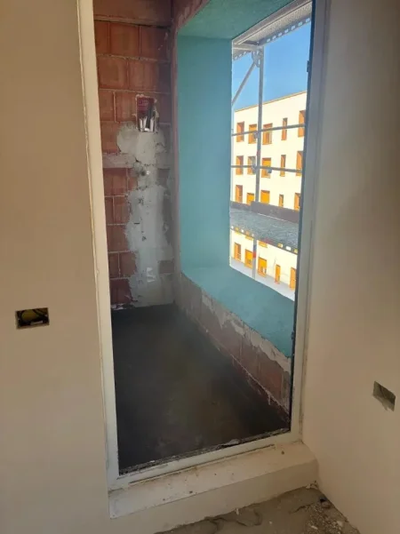 Tirane, shitet apartament 1+1 Kati 6, 99000 € (Rezidenca Kadiu)