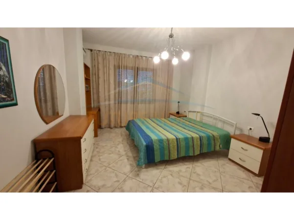 Tirane, jepet me qera apartament 1+1 Kati 3, 78 m² 850 € (AIR ALBANIA)