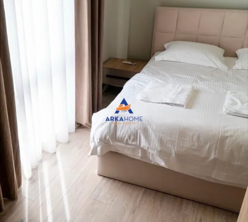 Tirane, shitet apartament 3+1+Ballkon Kati 1, 284 m² 600.000 € 
