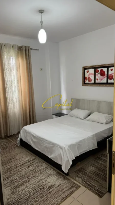 Tirane, jepet me qera apartament 1+1 Kati 2, 75 m² 450 € (5 MAJI)